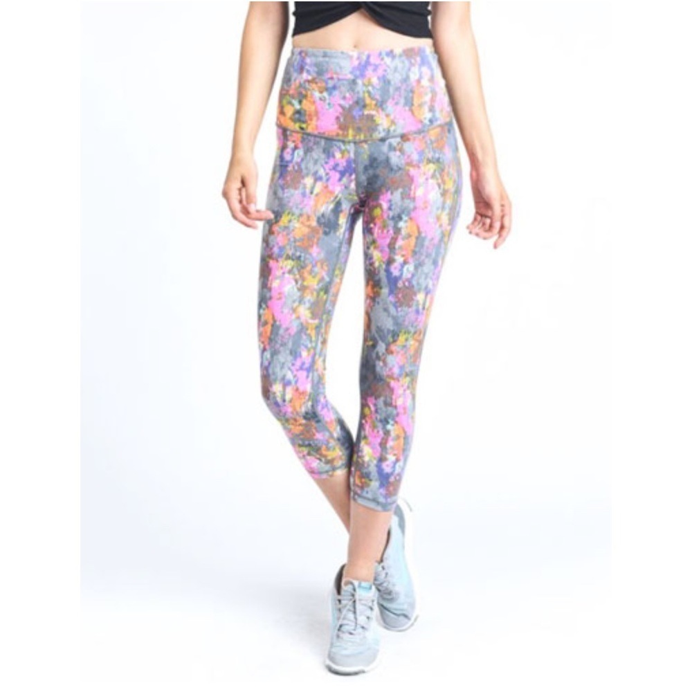 MONO B Highwaist Splatter Print Crop Leggings Size Small